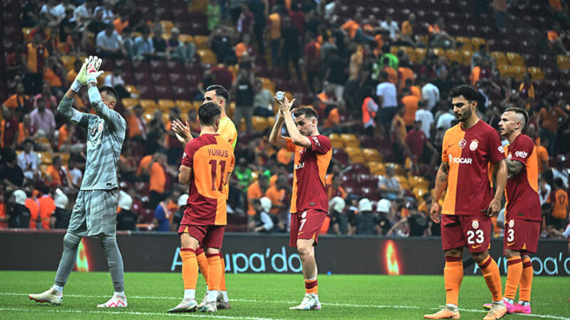 Galatasaray’ın ‘Devler Ligi’ macerası 12 maç sürdü Galatasaray'ın grup aşamasında veda ettiği UEFA Şampiyonlar Ligi'ndeki macerası bu