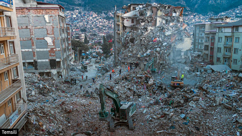 Depremde 81 kişinin öldüğü binada “özensiz işçilik” tespit edildi