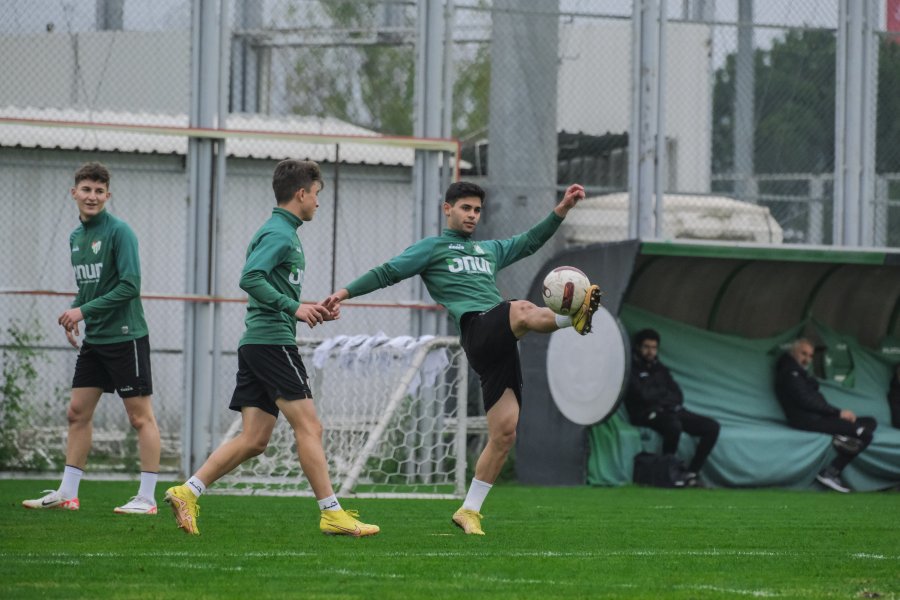 Bursaspor, Afyonspor maçı hazırlıklarına başladı Bursaspor, Afyonspor maçı hazırlıklarına başladı