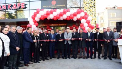 Kestel Muhtarlar Derneği’nin yeni binası açıldı