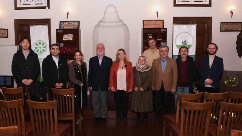 Osmangazi’de Ahmet Haşim’in hayatı ve şiirleri konuşuldu Türk Edebiyatı’na hem şiir hem düzyazı türünde birbirinden değerli eserler