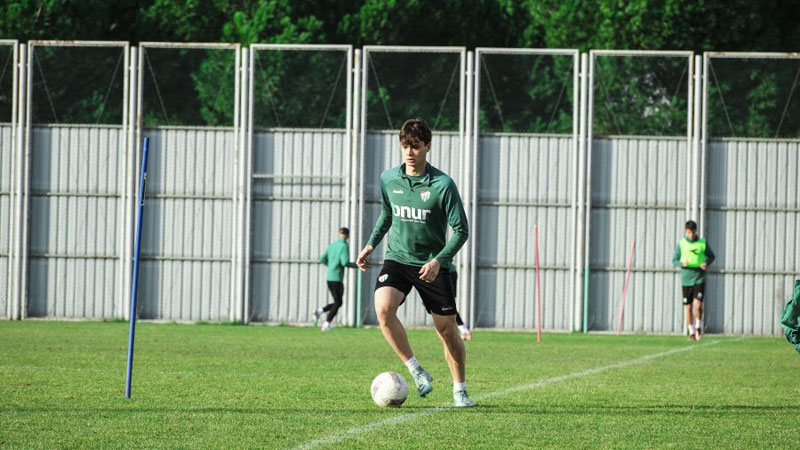 Bursaspor taktik çalıştı Bursaspor taktik çalıştı