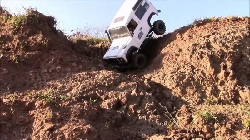 Off-road tutkunlarının çamur, kar, kaya, yağmur ve soğuk demeden yaptığı
