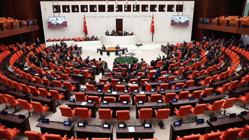 TBMM’de bu hafta hangi konular görüşülecek? İşte Meclis’in gündemi TBMM Genel Kurulunda, ulaştırma alanında düzenlemeler içeren kanun teklifinin görüşmelerine