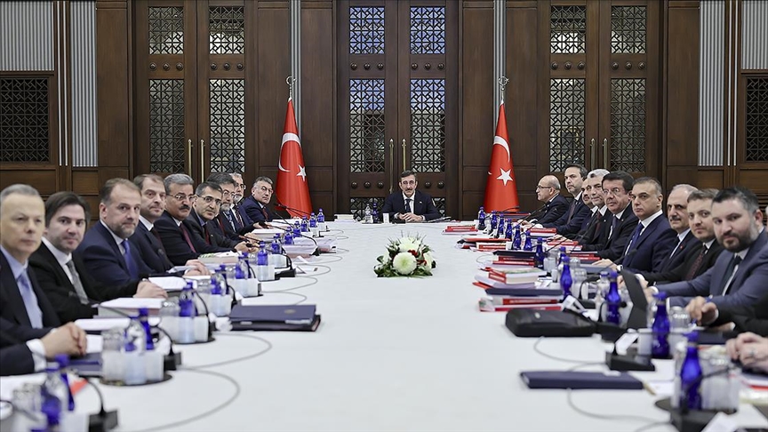 Ekonomi yönetimi toplandı! Dikkat çeken açıklama