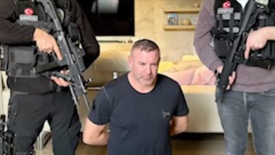 Kırmızı bültenle aranan suç örgütü lideri yakalandı