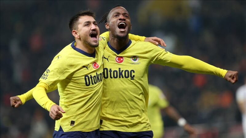 Trendyol Süper Lig'in 17. haftasında oynanan Mondihome Kayserispor-Fenerbahçe maçı, konuk ekibin