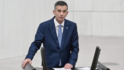 Ümit Dikbayır İYİ Parti’den ihraç edildi