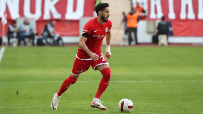 Gol sevinci tepki çekmişti! Antalyaspor’da İsrailli futbolcu kadro dışı bırakıldı Antalyaspor'un İsrailli futbolcusu Sagiv Jehezkel, 68. dakikada yaptığı gol sevincinden