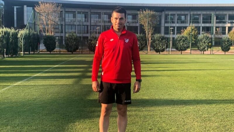 Bursaspor’un kritik maçını yönetecek hakem belli oldu Bursaspor’un cumartesi günü Ankaraspor ile deplasmanda oynayacağı kritik maçın hakemi