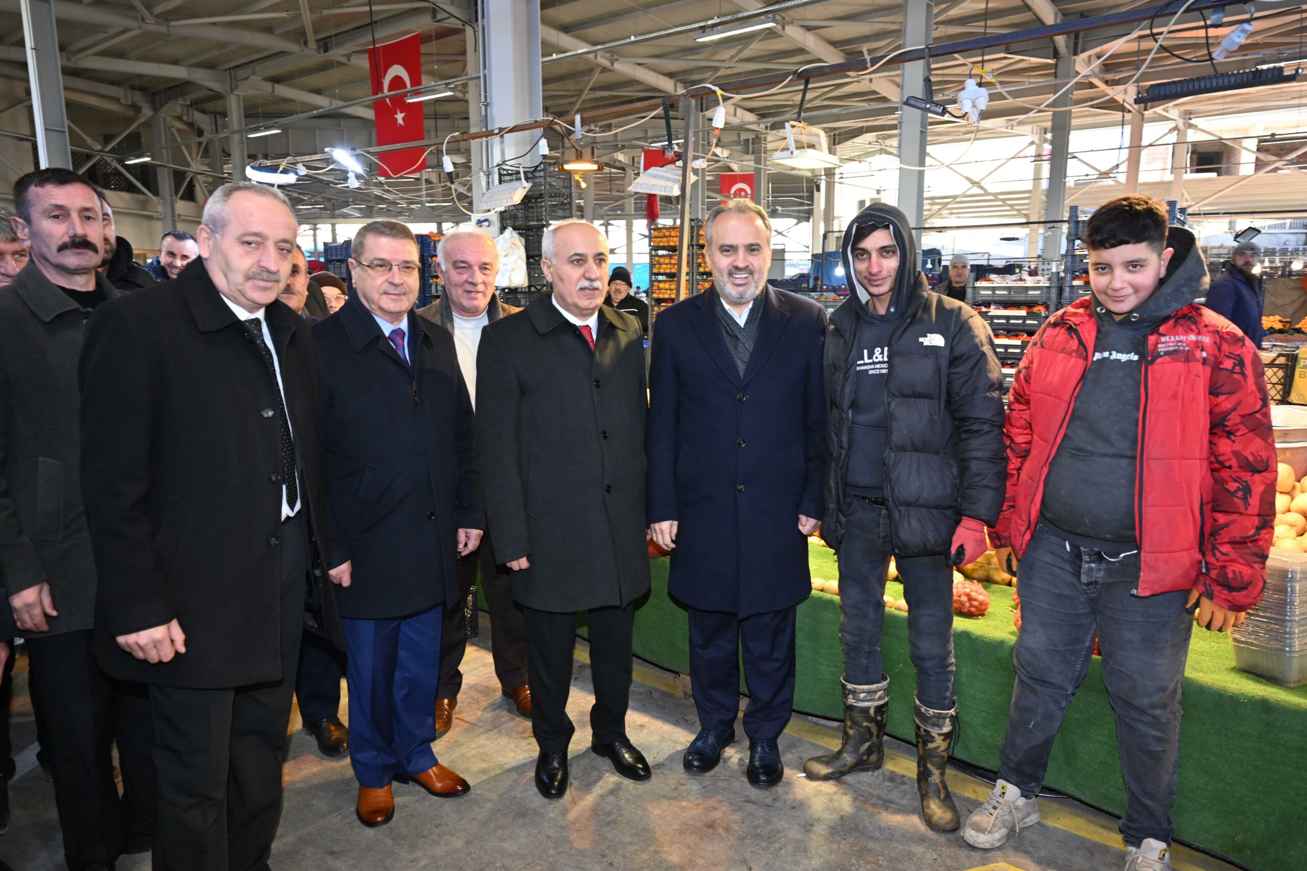 Bursa’da ‘Bereket Sofrası’ buluşmaları… Başkan Aktaş Yenişehir’de vatandaşlarla buluştu Bursa’da ‘Bereket Sofrası’ buluşmaları… Başkan Aktaş Yenişehir’de vatandaşlarla buluştu