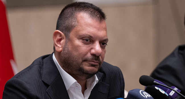 Ertuğrul Doğan’dan kulüplere öneri Trabzonspor Başkanı Ertuğrul Doğan, Türk futbolunun düzelmesinin tek yolunun finansal