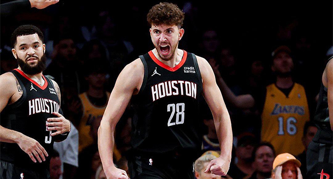 Alperen Şengün’den 30 sayılık performans