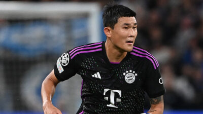 Fenerbahçe’nin eski yıldızı yılın futbolcusu