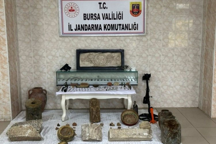 Bursa jandarmadan tarihi eser operasyonu Bursa jandarmadan tarihi eser operasyonu