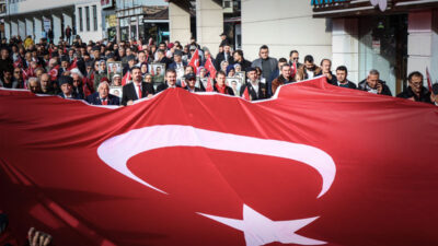 Bursa’da teröre lanet yürüyüşü!