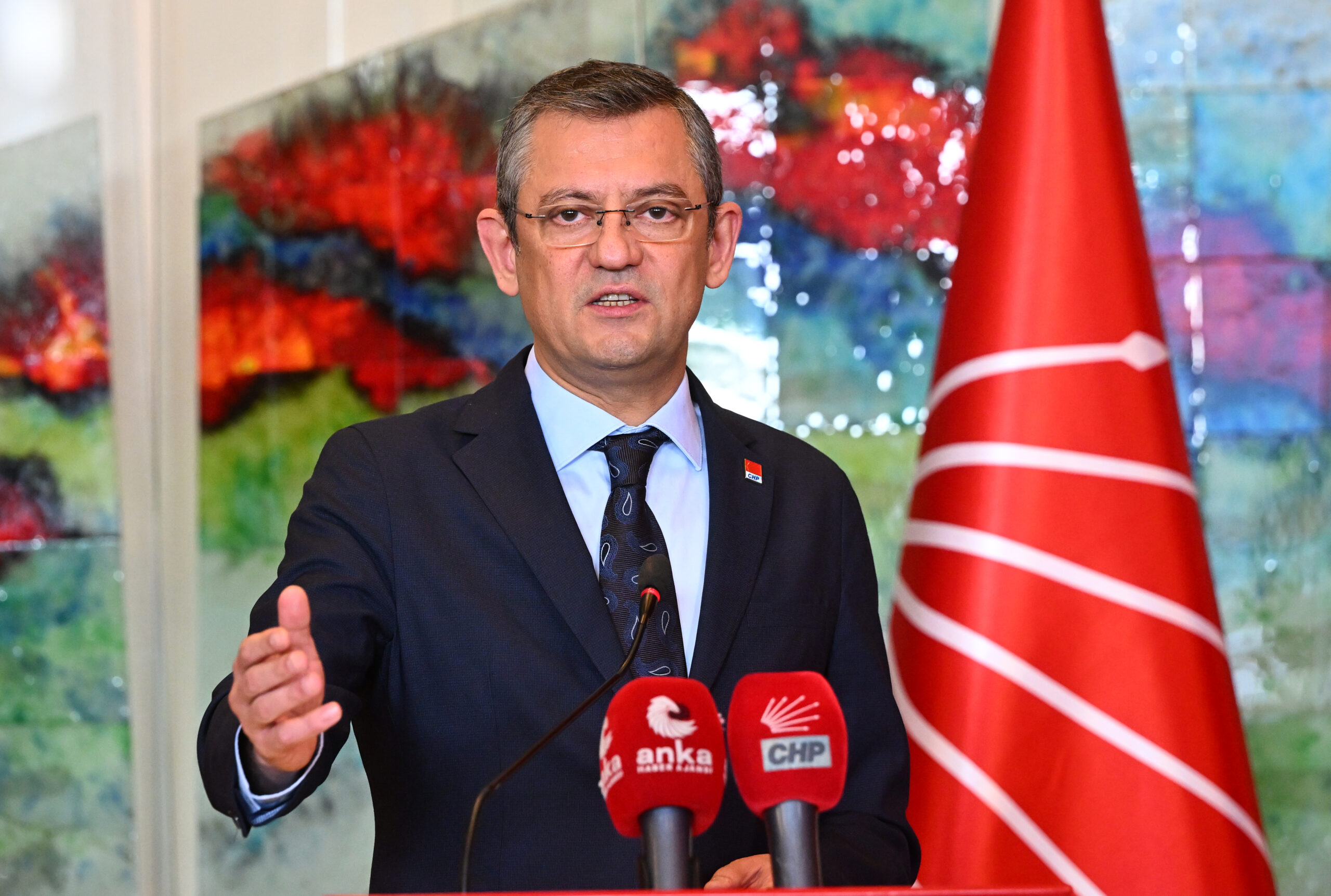 CHP Genel Başkanı Özgür Özel: ‘O gün atılan imzalar şehitlere mani oldu mu?’