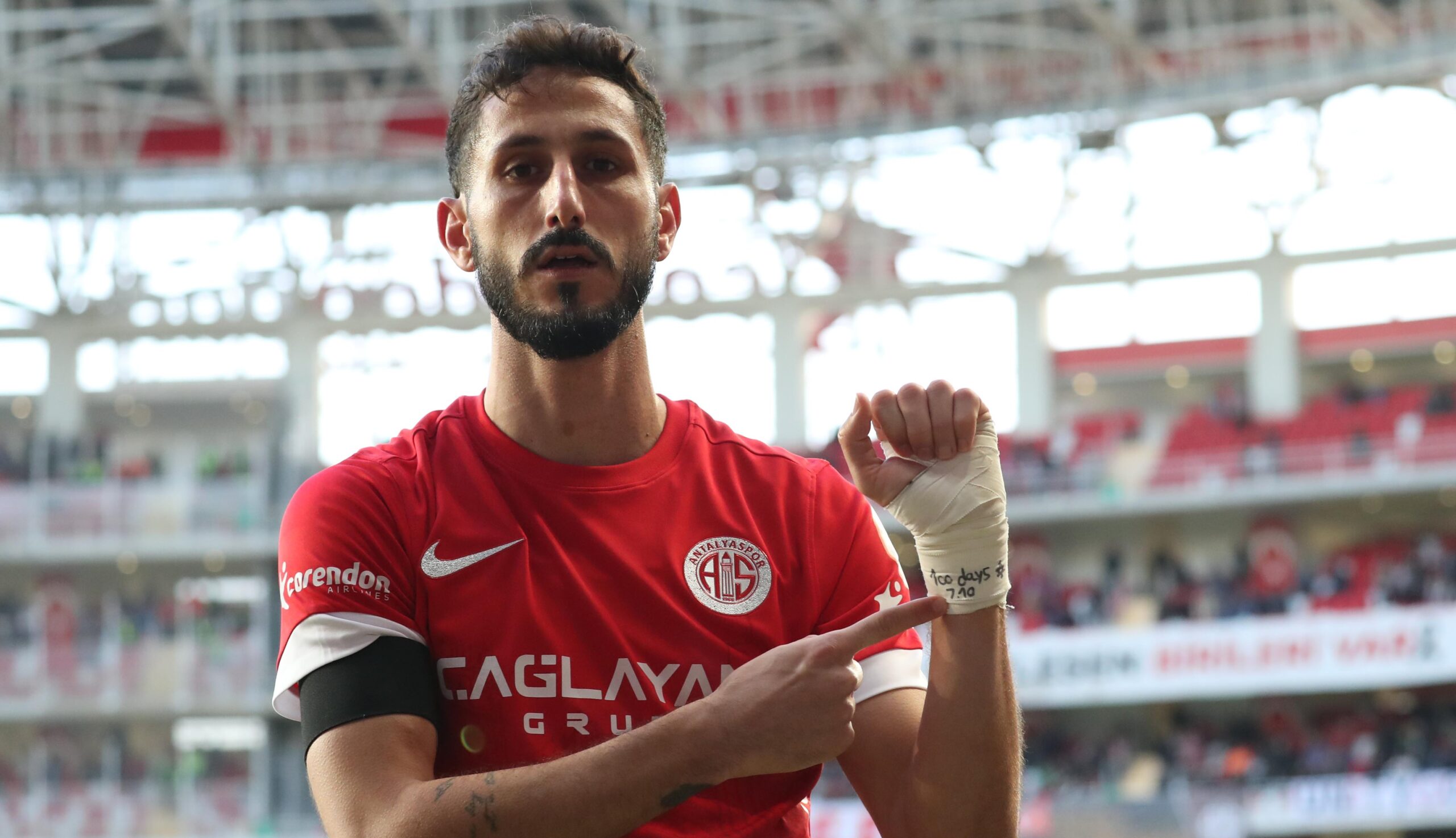 Antalyaspor’un İsrailli futbolcusu Jehezkel serbest bırakıldı