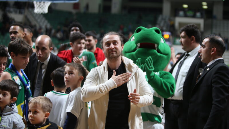 Bursaspor İnfo Yatırım Başkanı Sezer Sezgin; ‘Kafamdaki isim oydu’ Başantrenörlük görevine Serhan Kavut’u getiren Bursaspor İnfo Yatırım’da Başkan Sezer