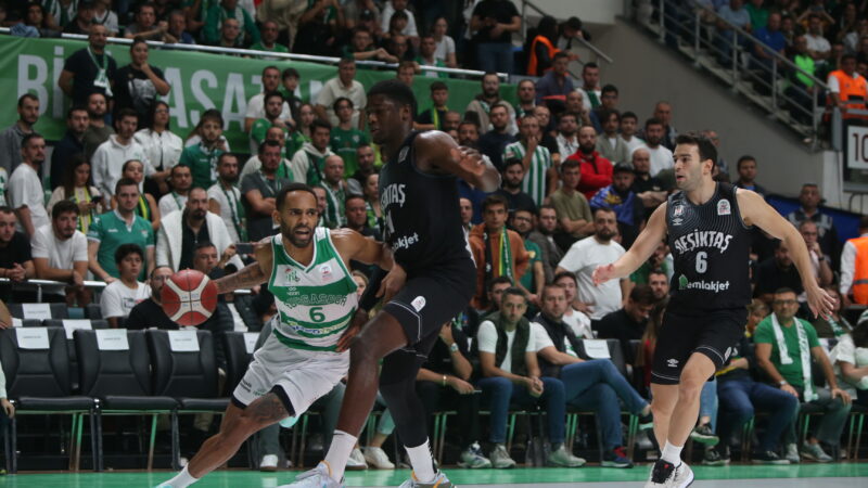 Potanın Timsahları Kartal avında! İstanbul’daki kritik maç saat kaçta hangi kanalda? Yeşil beyazlılar Bursa’da 82-76 mağlup ettiği Beşiktaş ile saat 18.00’de