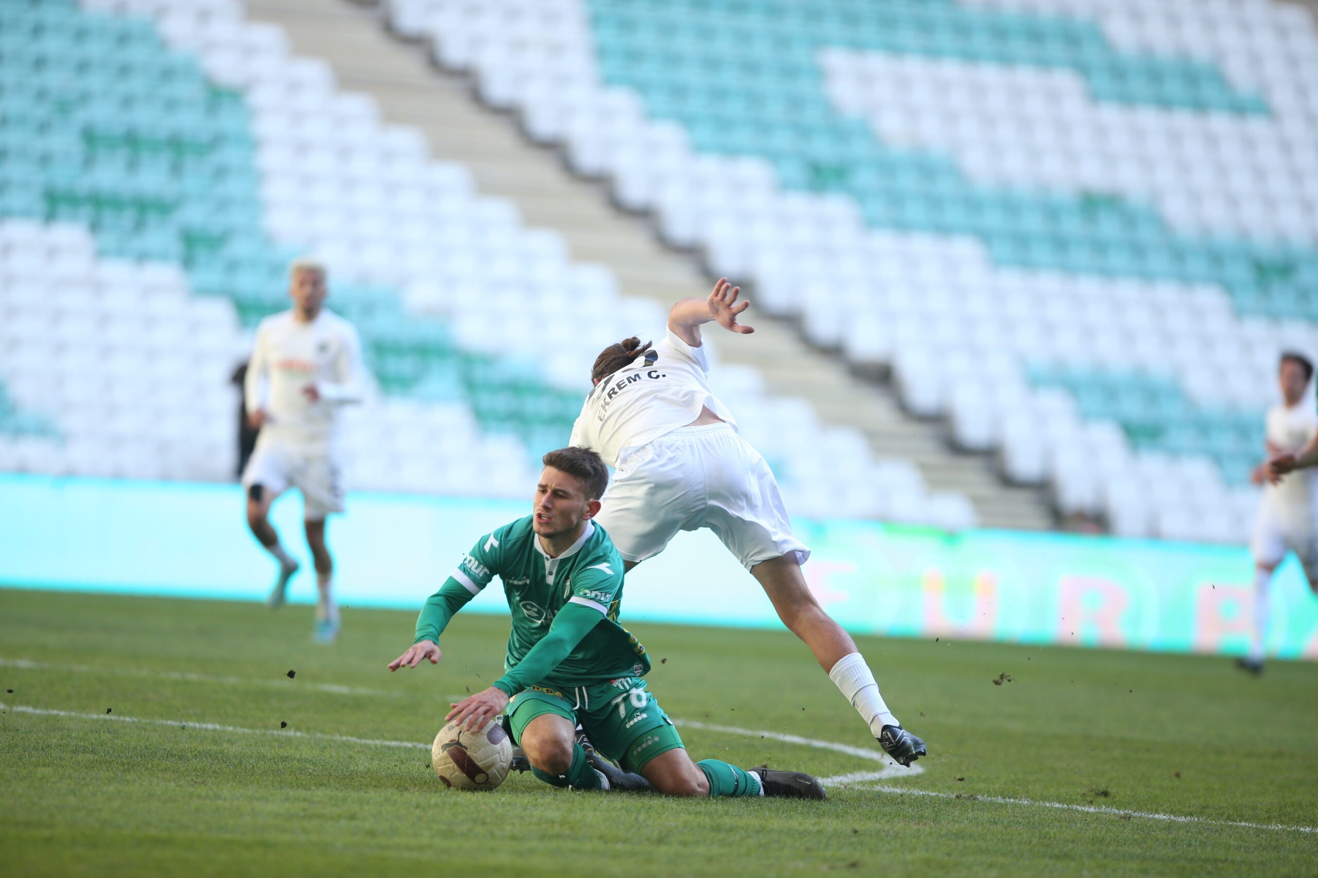 Bursaspor’u çileden çıkaran olay! İşte o anlar ve hedefteki isim…