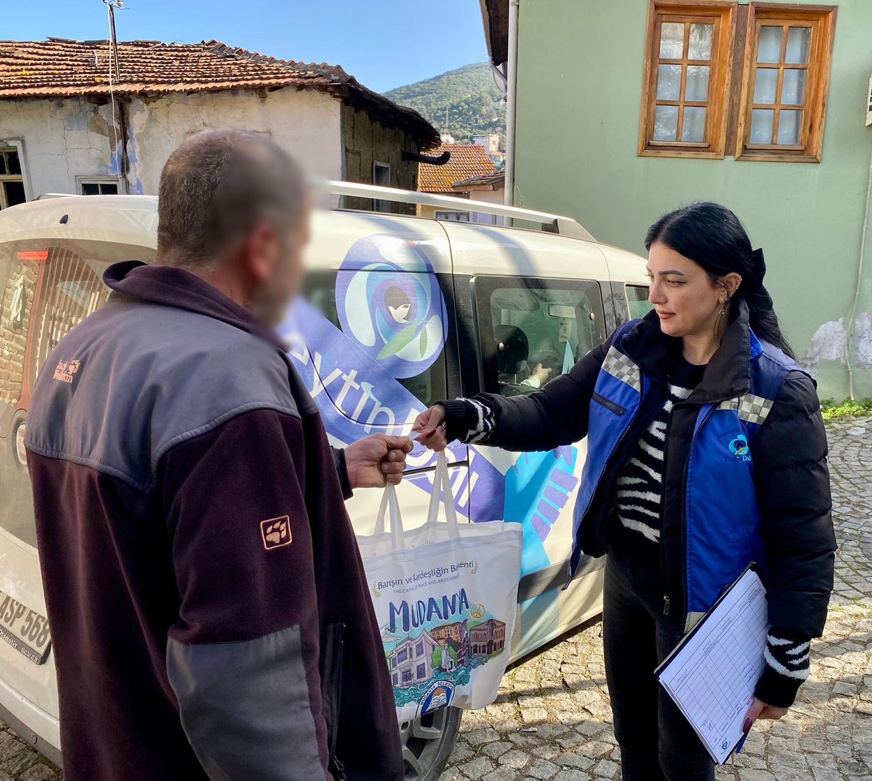 Mudanya Belediyesi’nden emeklilere gıda desteği