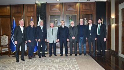 Bursaspor yönetiminden ilk ziyaret Başkan Alinur Aktaş’a