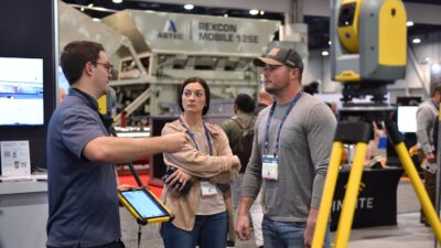 BTSO inşaat sektörü temsilcileri WOC Fuarı’nda