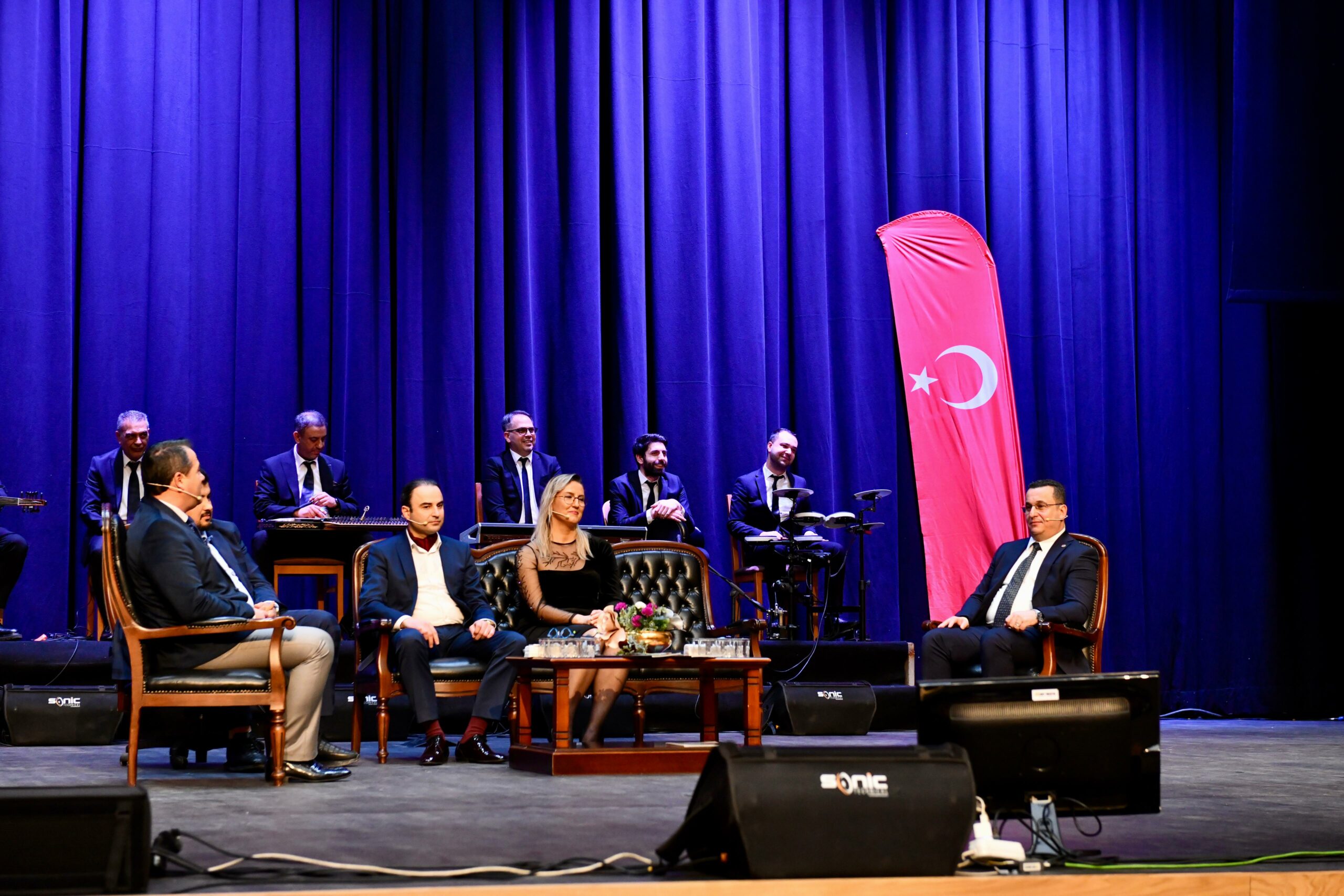 Mustafakemalpaşa’da rengarenk bir program