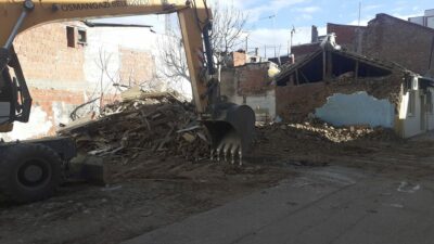 Bursa’da bir yıkım daha! Mahalleler daha güvenli hale geliyor