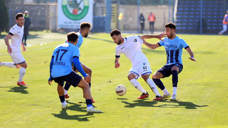2. Lig’deki Bursa ekibinden şaşırtan skor! TFF 2. Lig Beyaz Grup'taki Bursa ekiplerinden Karacabey Belediyespor, evinde