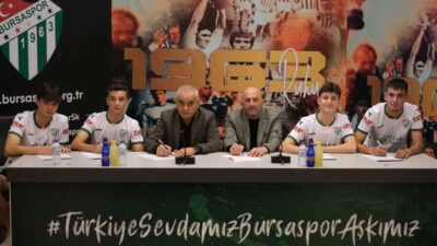Bursaspor’dan 4 önemli imza!