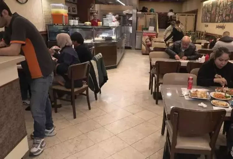 Restoran ve kafelerde yeni dönem: Fiyat listesi zorunluluğu başladı