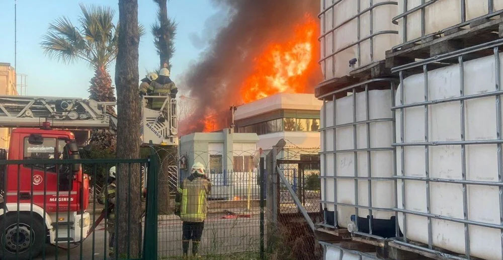 2 kişinin öldüğü parfüm fabrikasındaki yangına 2 tutuklama