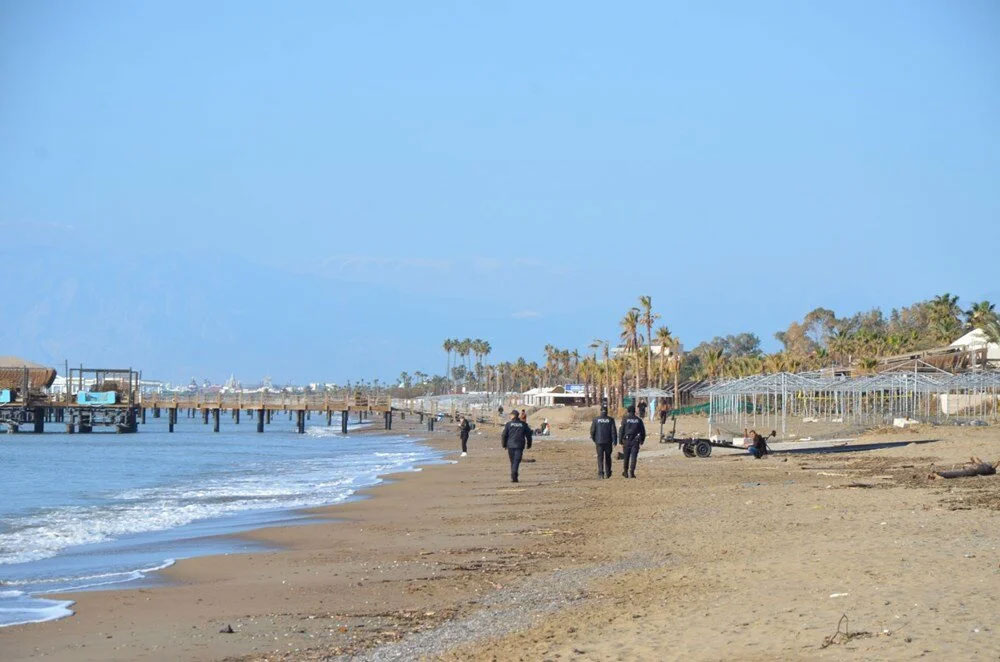 Antalya sahillerinde 24 saat ceset devriyesi