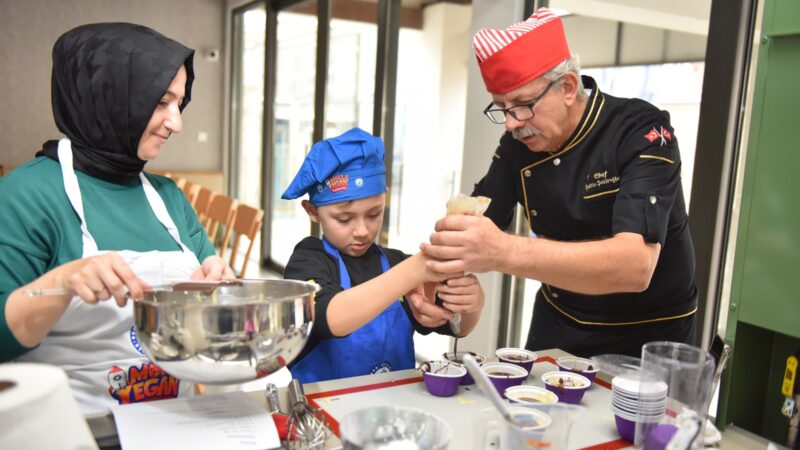 Yıldırım Belediyesi, eğitim ve kişisel gelişim alanlarında düzenlediği kurslarla çocukların