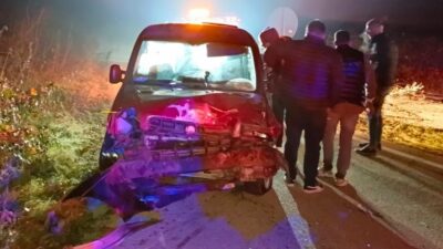 Bursa’da kamyonet şarampole uçtu! Yaralılar var