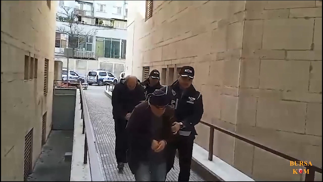Bursa’da tefecilere operasyon..3 kişi tutuklandı