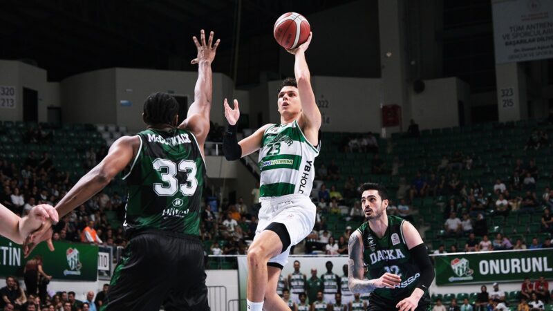 Potanın Timsahları umduğunu bulamadı! Türkiye Sigorta Basketbol Süper Ligi'nin 17. haftasında Darüşşafaka Lassa, Bursaspor