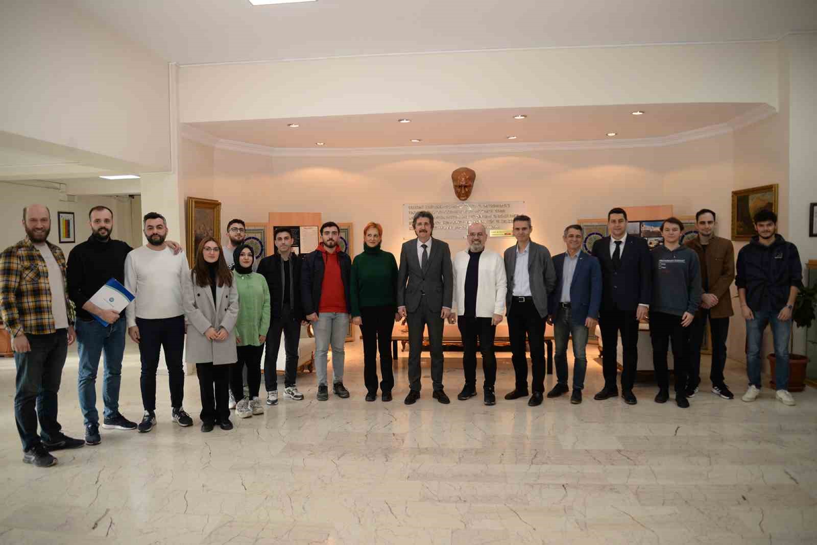 BUÜ’lü gençlere 20 bin Euro’luk destek BUÜ’lü gençlere 20 bin Euro’luk destek