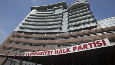 CHP İstanbul’daki iki ilçede başkan adayını değiştirdi