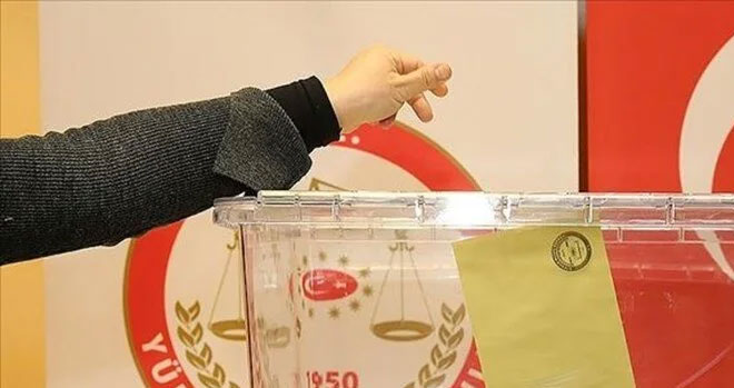 Partilerin yerel seçim mesaisi