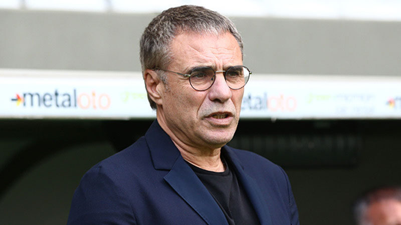 Ersun Yanal’dan yeni yabancı kuralı yorumu Teknik direktör Ersun Yanal, "10 yılda 2 bin 500'ün üzerinde