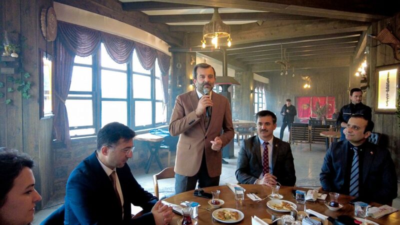 Ericek Adrenalin Park, insan kaynakları uzmanlarını ağırladı
Belediye çalışmalarında vatandaş memnuniyetini arttırmak amacıyla Bursa Büyükşehir Belediyesi İnsan