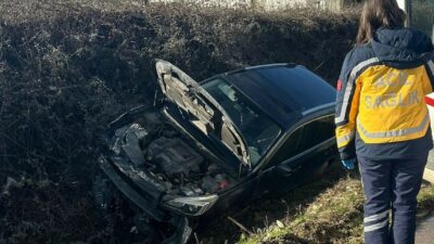 Bursa’da kavşakta kaza