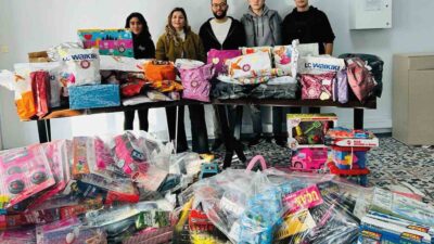 Bursa’da liselilerden kanser hastalarına anlamlı hediye