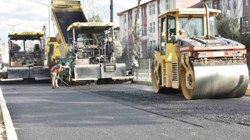 Mustafakemalpaşa’nın altyapısı sil baştan yenileniyor Bursa Büyükşehir Belediyesi, İnegöl, Karacabey ve Mustafakemalpaşa ilçelerinde altyapı sil