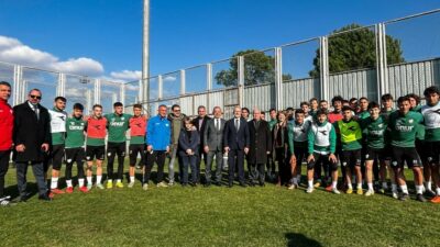 Bursaspor’un yeni yönetimine Turgay Erdem’den ziyaret