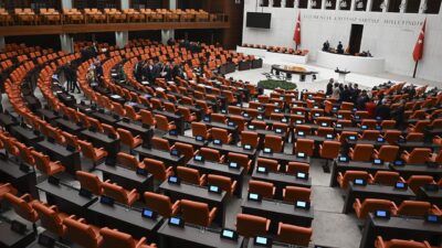 AK Parti’den yeni anayasa adımı