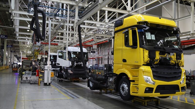Türkiye otomotiv sektöründe, 2021 ve 2022'nin rekorla kapatıldığı çekici ihracatında